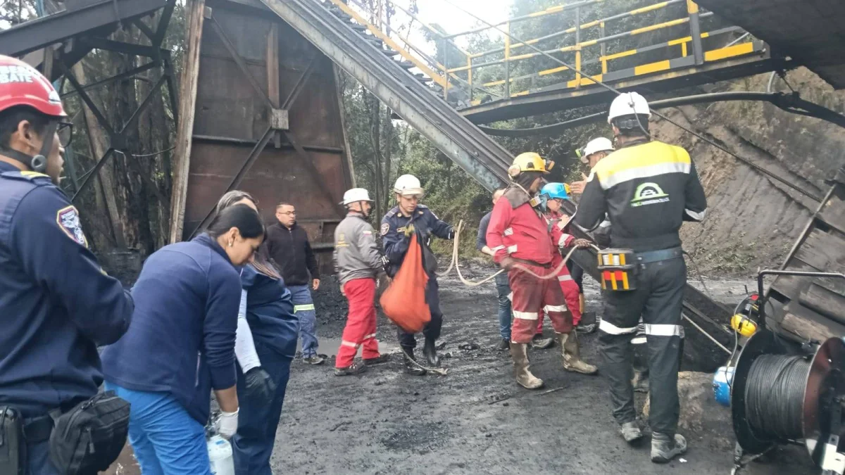12 Minero ang Na-trap Matapos ang Pagsabog sa Minahan sa Gitnang Colombia