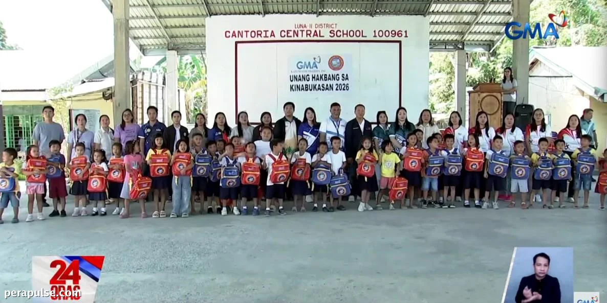 3,000 La Union Students Receive Supplies from GMA Kapuso Foundation