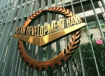 Sinusuportahan ng ADB ang Pagpapalawak ng Luzon Economic Corridor sa Gitna ng mga Hamon sa Inprastruktura