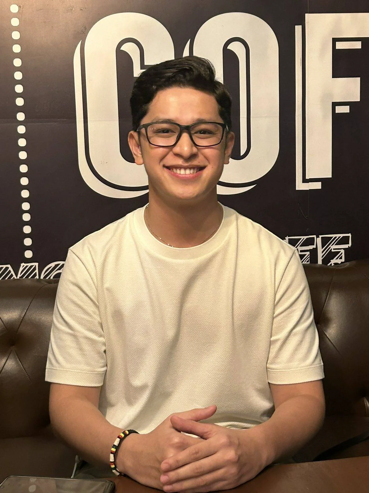 Aljon Mendoza Umalis sa Star Magic, Nagtutok sa Paggawa ng Dokumentaryo