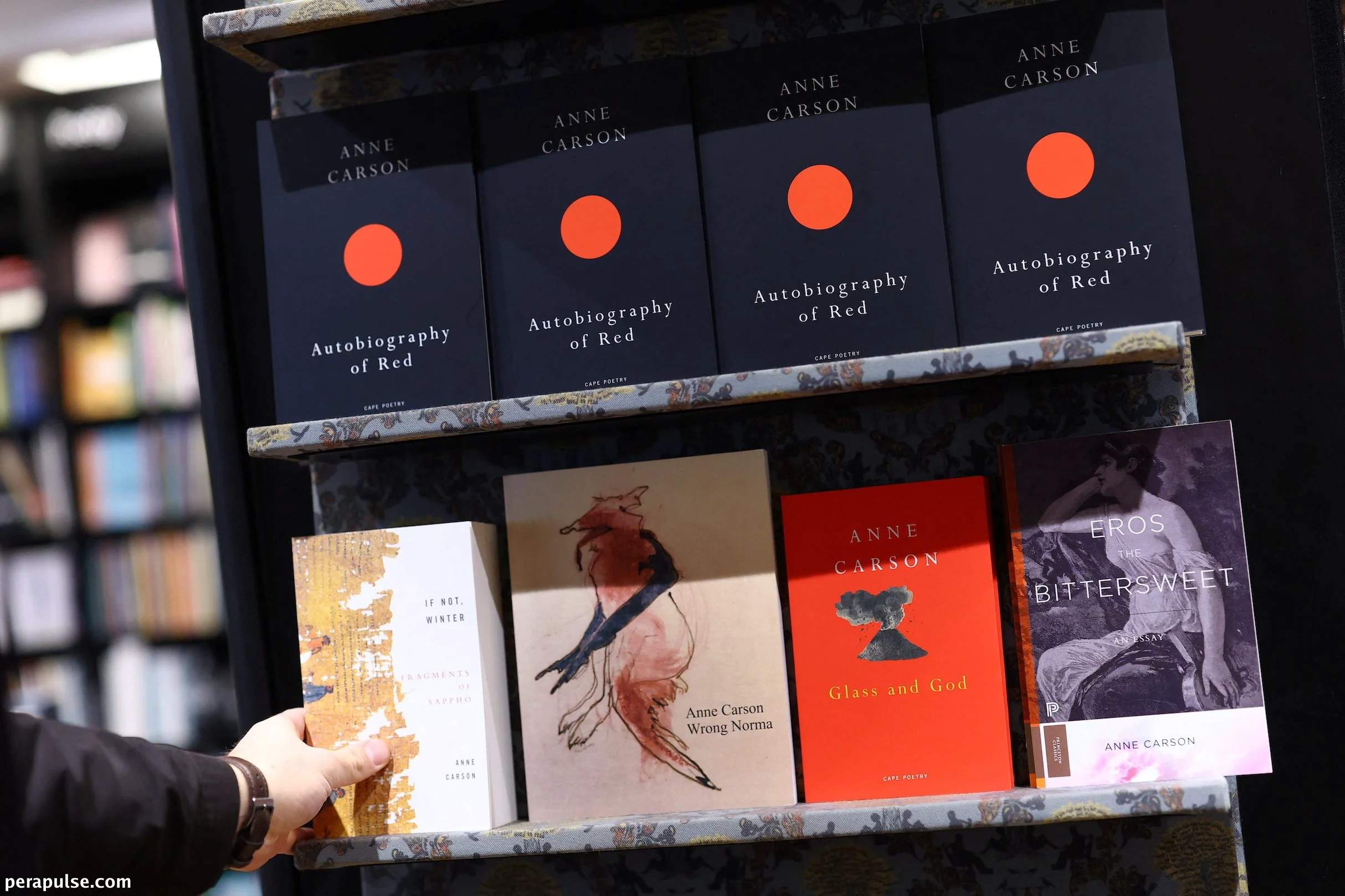 Nanalo si Anne Carson ng 2026 Nobel Prize sa Literatura para sa Makabagong Tula
