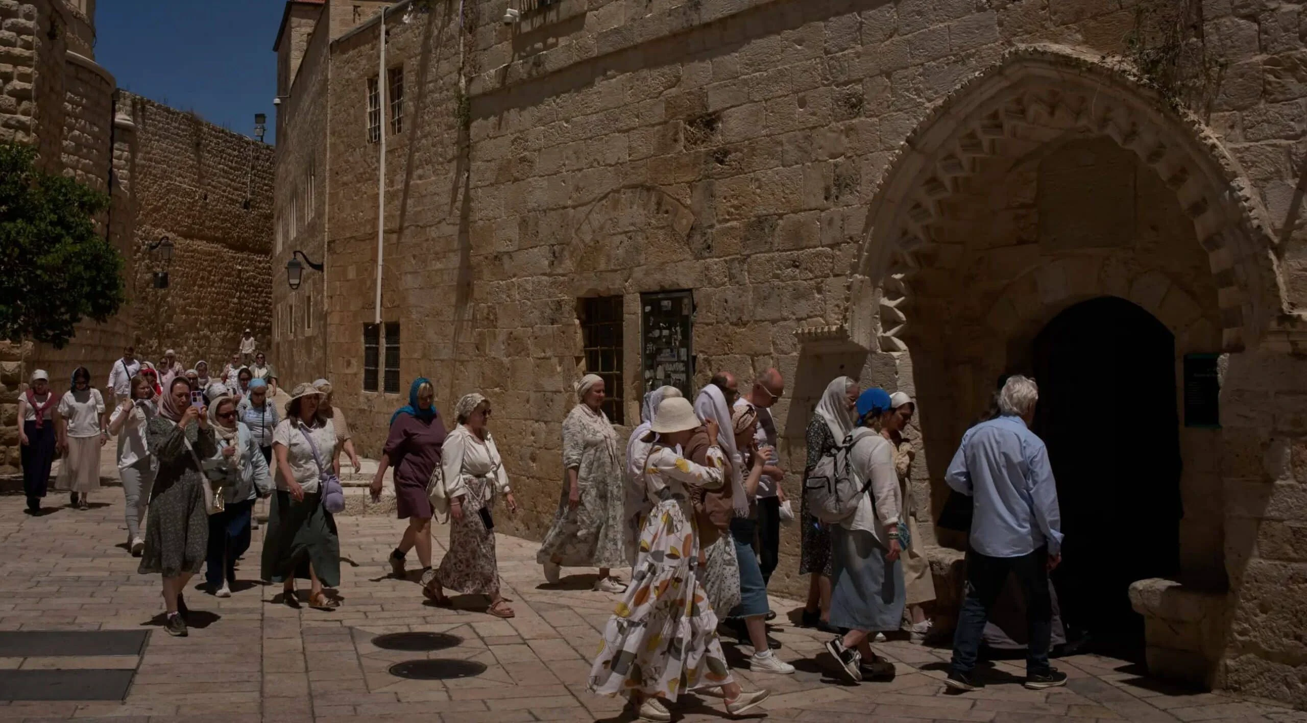 Nahuli sa Atake sa Madre sa Jerusalem Kasabay ng Tumataas na Sekta na Karahasan