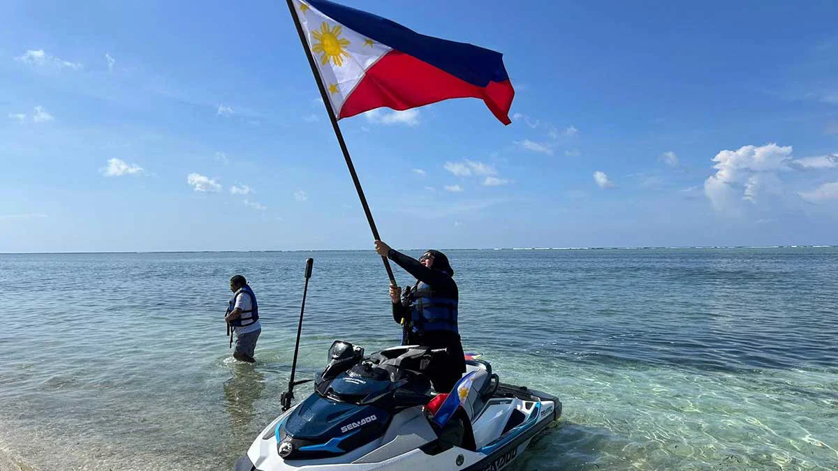 Denunsyado ng Atin Ito Coalition ang mga Aksyon ng Tsina sa Sandy Cay bilang mga Kopyang Taktika