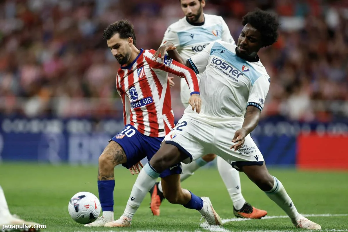 Barcelona Scores Seven Against Racing Santander; Atletico Demolishes Osasuna