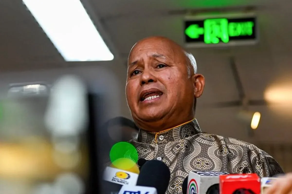 Bato Dela Rosa Umalis sa Senado ng Maaga sa Umaga ng Huwebes