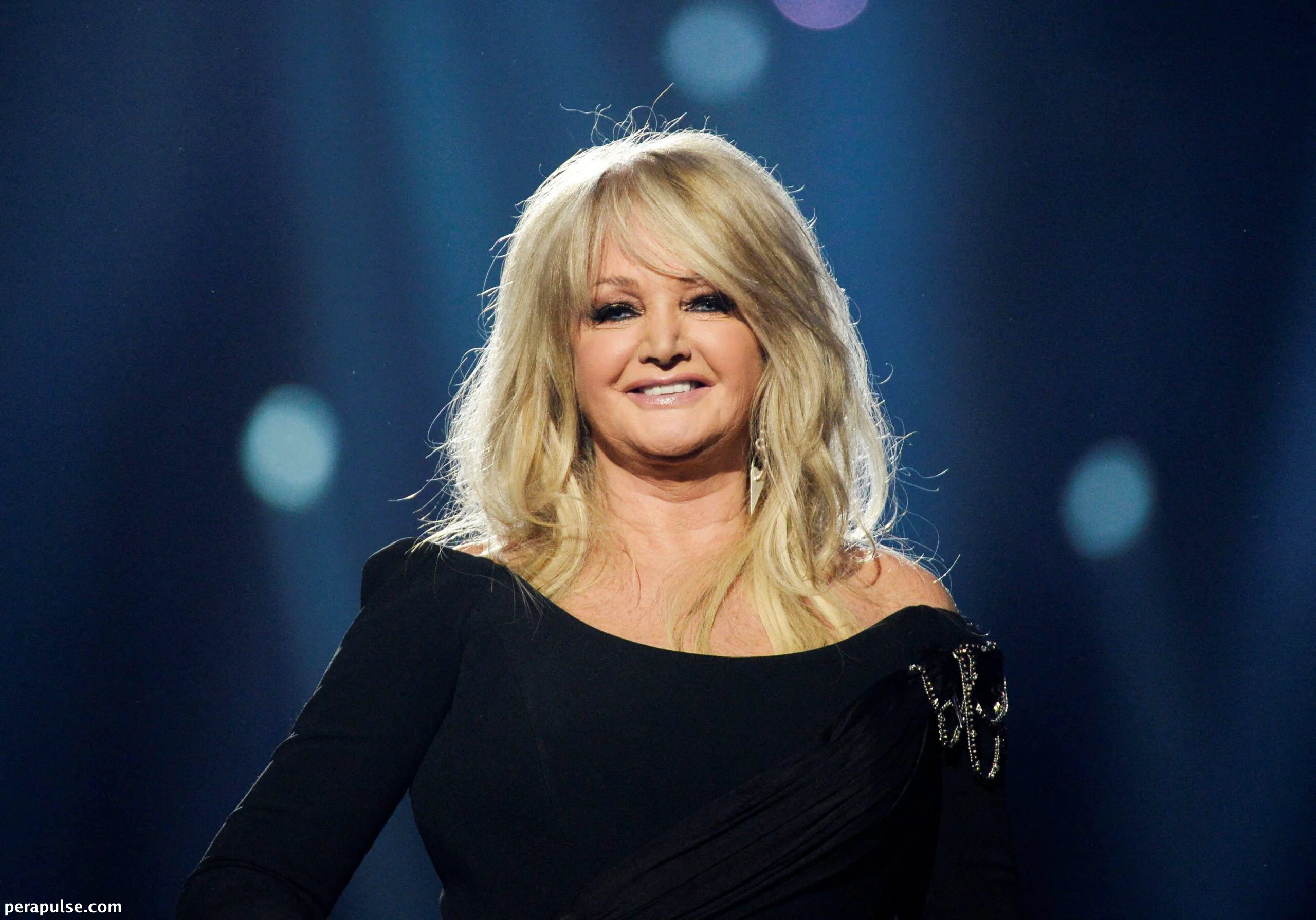 Pumanaw si Bonnie Tyler, Ang Iconic Singer ng 'Total Eclipse of the Heart,' sa Edad na 75