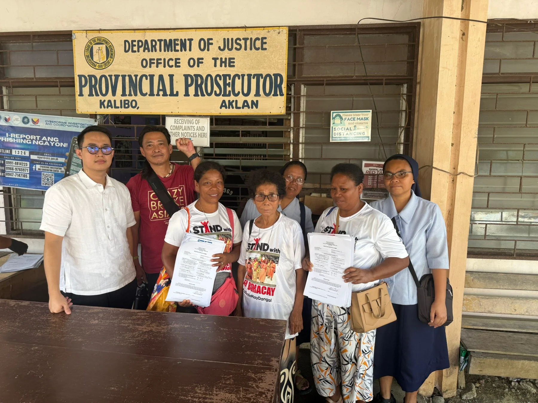 Boracay Ati Tribe Nagsampa ng Kaso Laban sa JECO Dahil sa Pagbabara ng Lupa