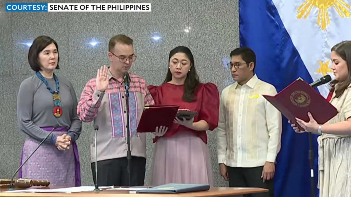 Kinuha ni Cayetano ang Posisyon bilang Pangulo ng Senado sa Gitna ng Pagbabago ng Pamunuan