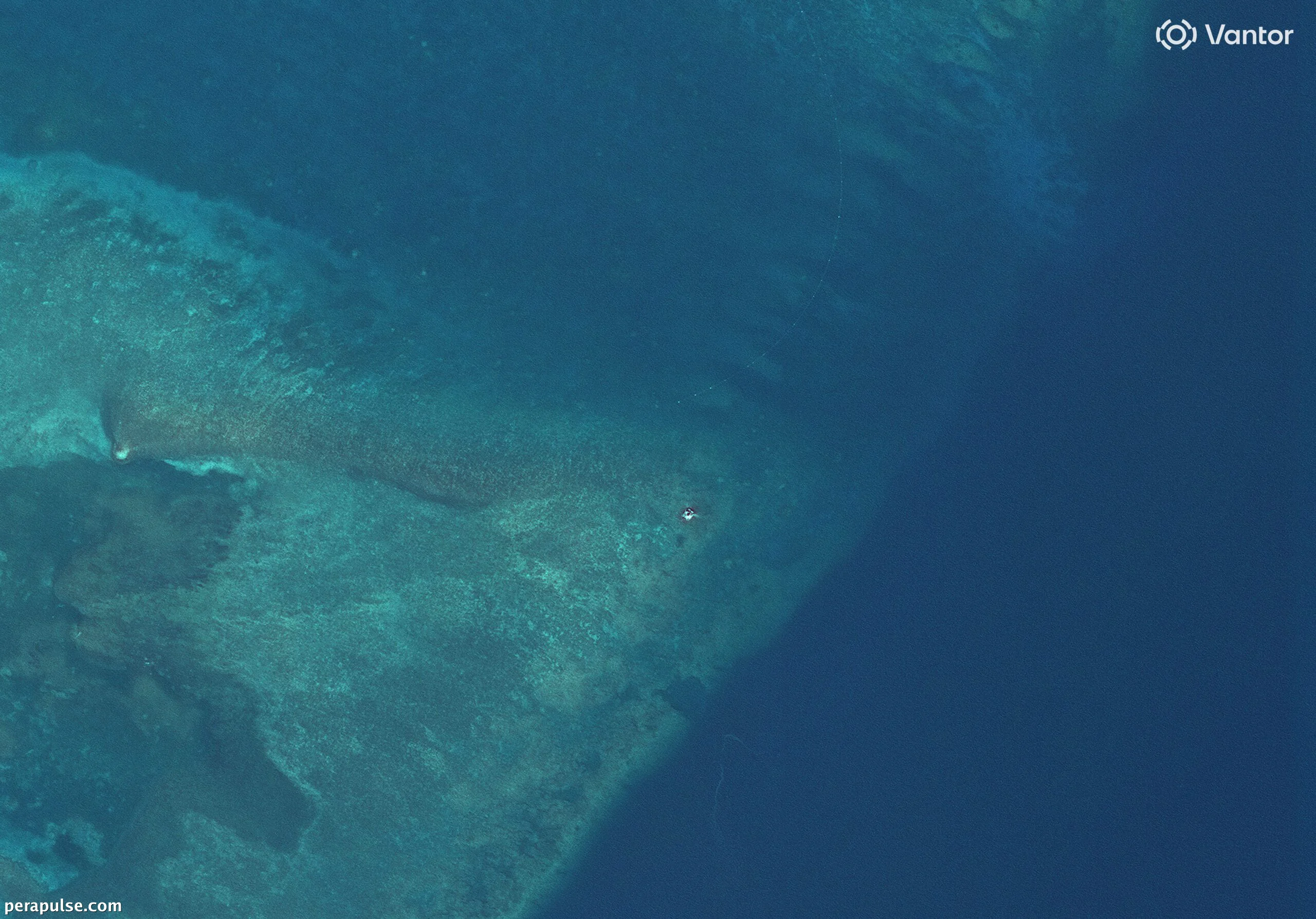 China Claims to Block Philippine Vessels Near Bajo de Masinloc