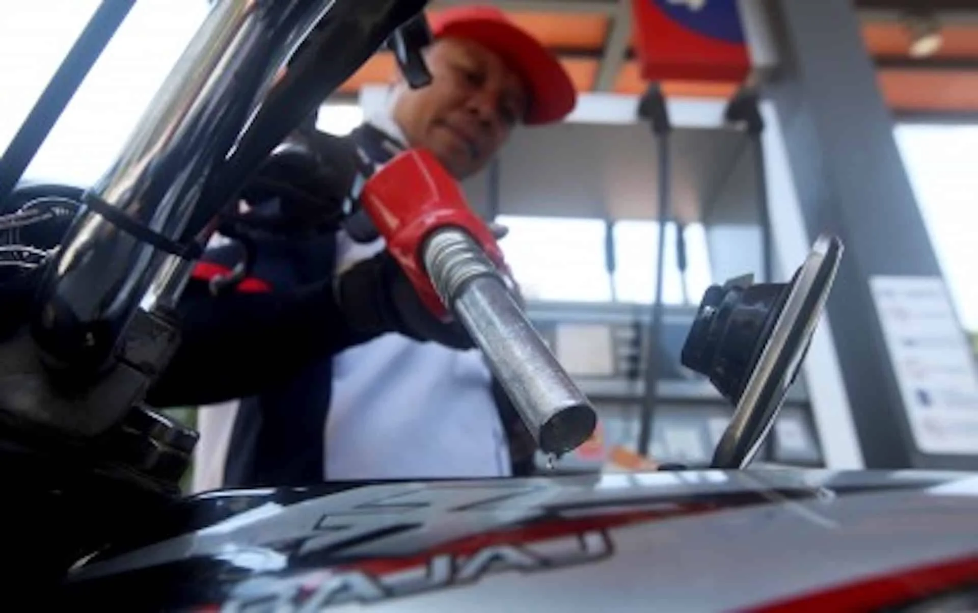 Inaasahang Bababa ang Presyo ng Diesel sa Susunod na Linggo Dahil sa mga Pagbabago sa Pandaigdigang Merkado
