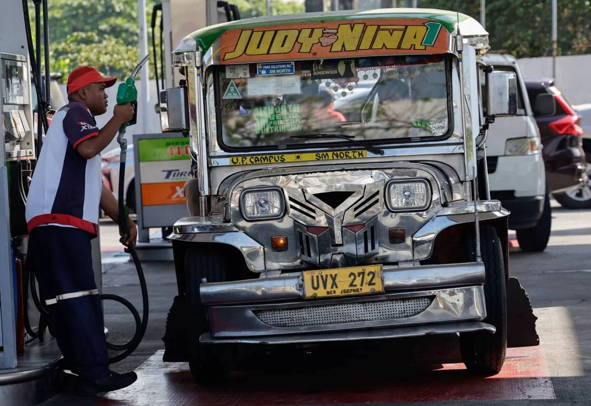 Inaasahang Bababa ang Presyo ng Diesel Habang Tataas ang Gastos ng Gasolina sa Susunod na Linggo