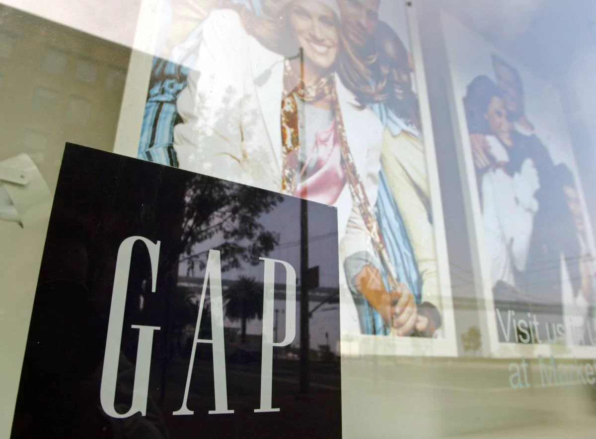 Doris Fisher, Co-Founder ng Gap na Nagbago sa American Fashion, Pumanaw sa Edad na 94