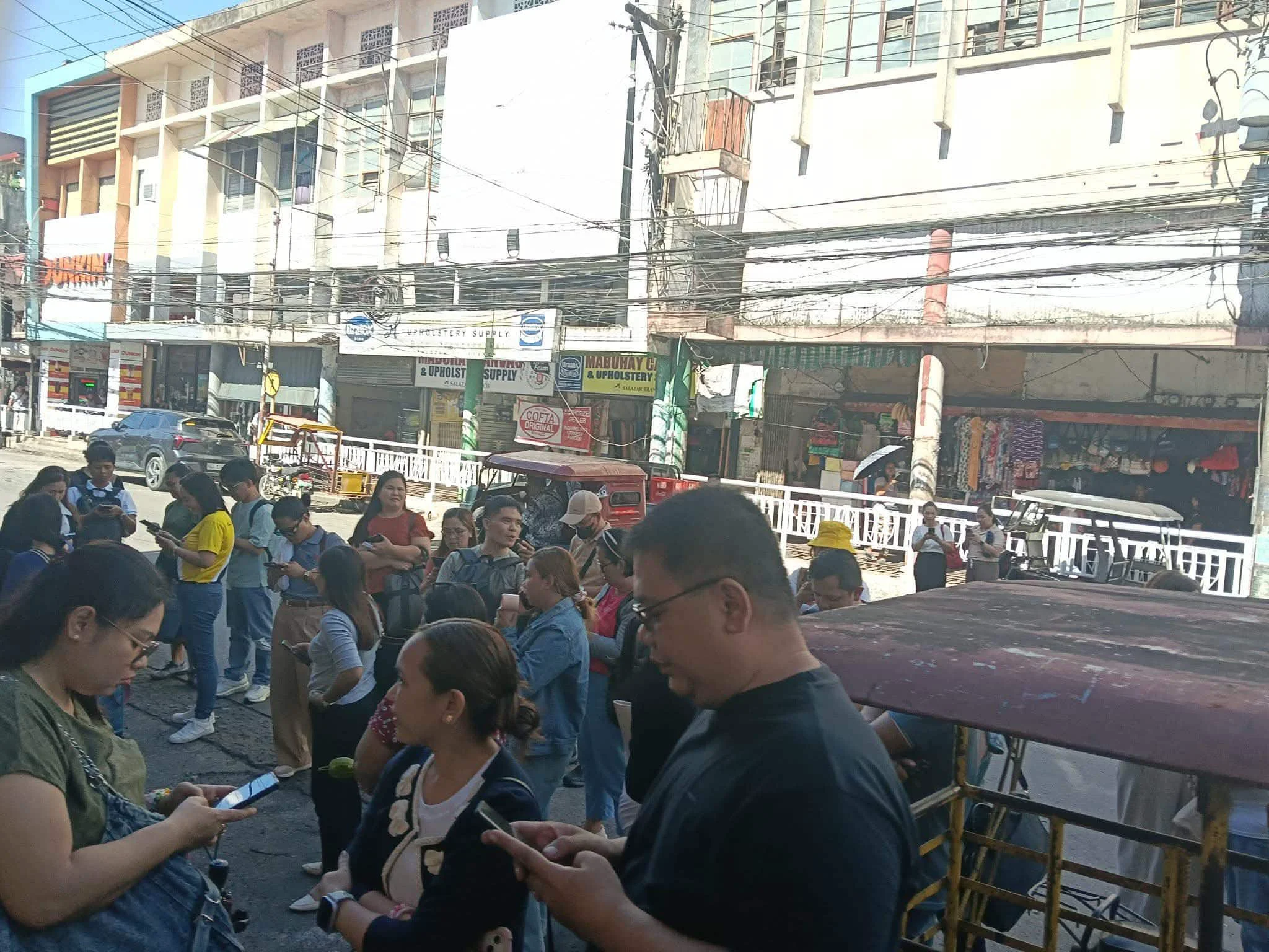 Sinuspinde ang Trabaho at Klase sa Eastern Samar Matapos ang 6.1 Magnitud na Lindol