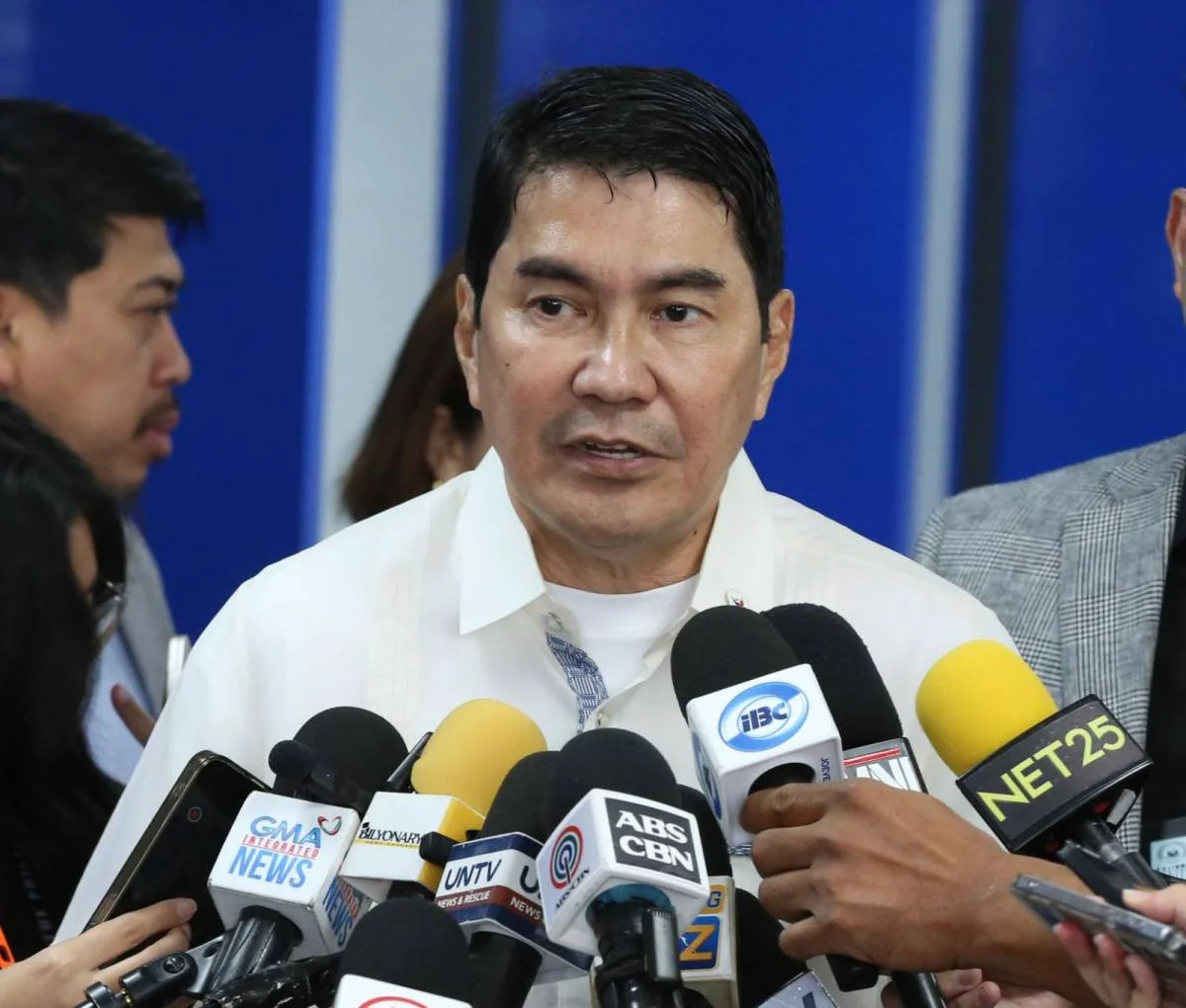 Erwin Tulfo Nagbabala ng Coup sa Senado upang Hadlangan ang Impeachment Trial ni Sara Duterte