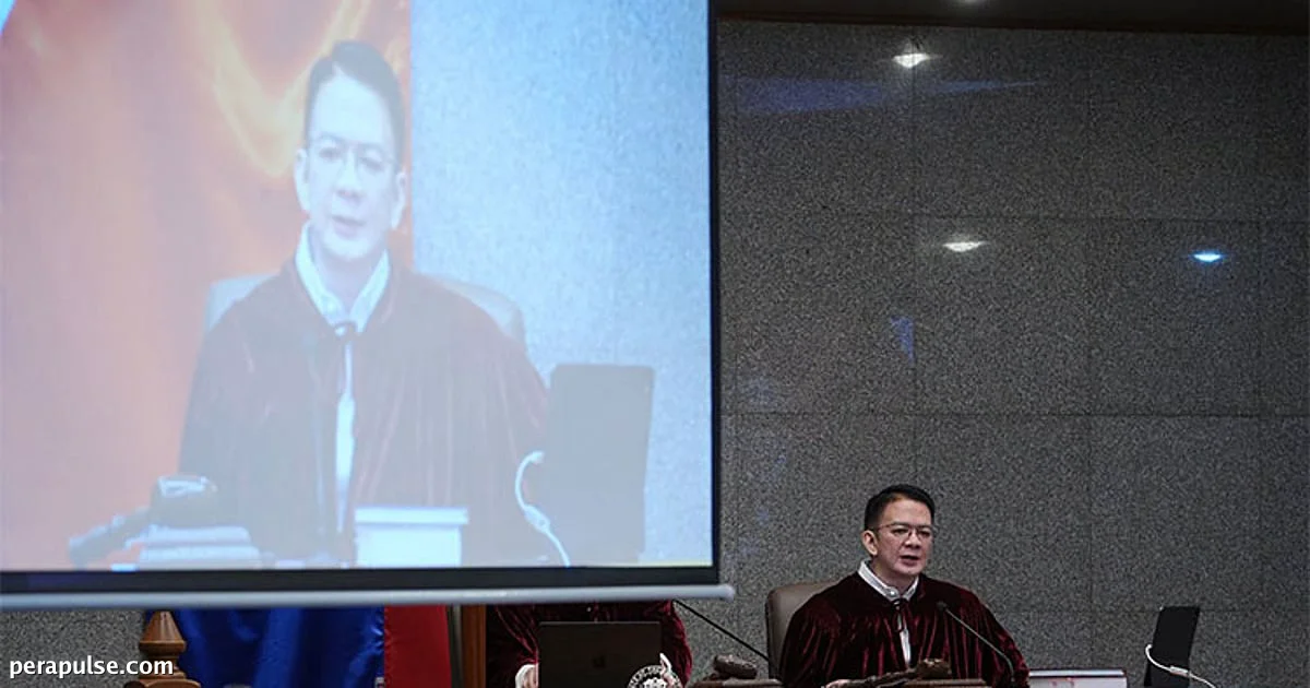 Inangkin ni Escudero na AI-Generated ang Viral na Larawan ng Saksi na may Earpiece