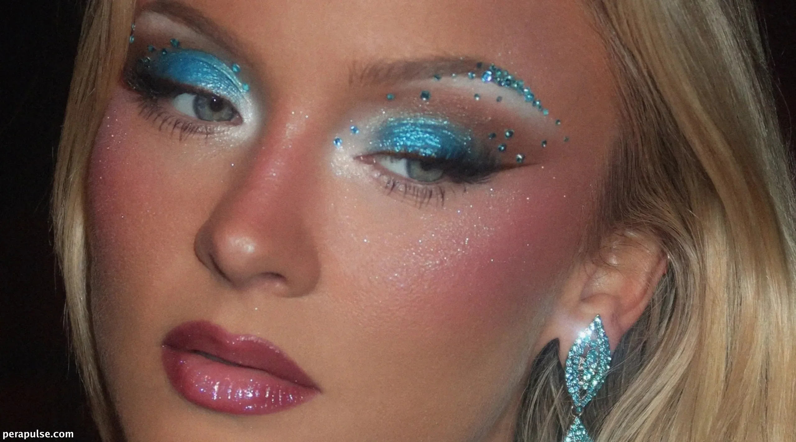 Exploring the Latest Brow Trends: From Shaved to Bedazzled Styles