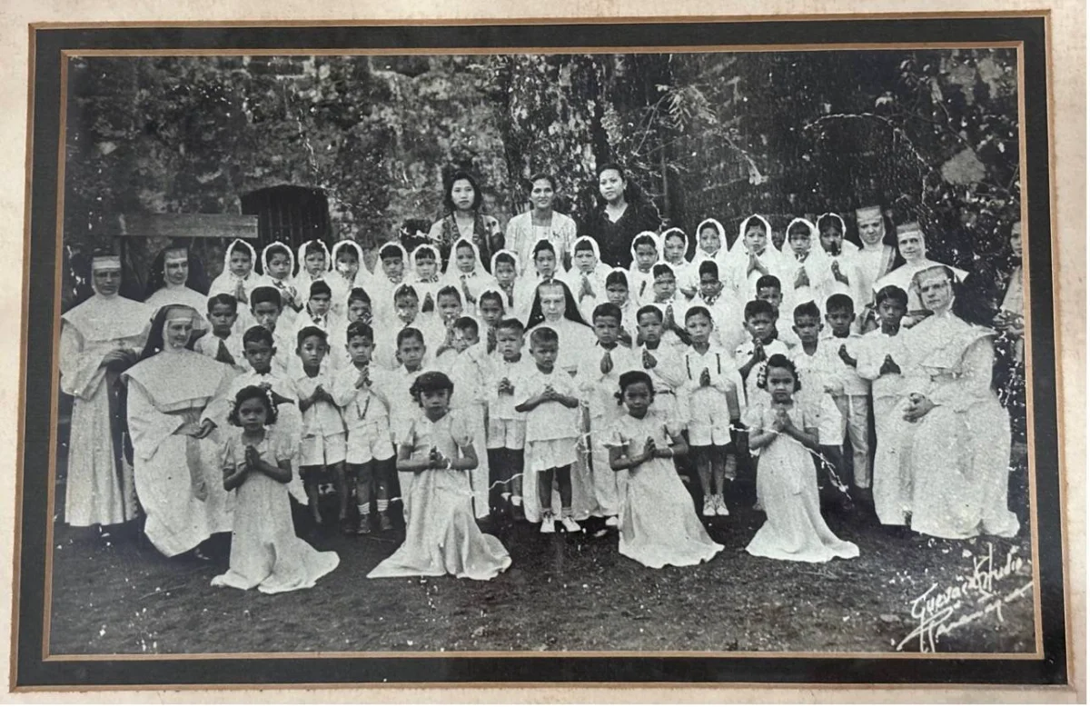 Mula sa mga Butas sa Bubong Patungo sa mga Tahanan: Isang Pamana ng Edukasyon at Katatagan