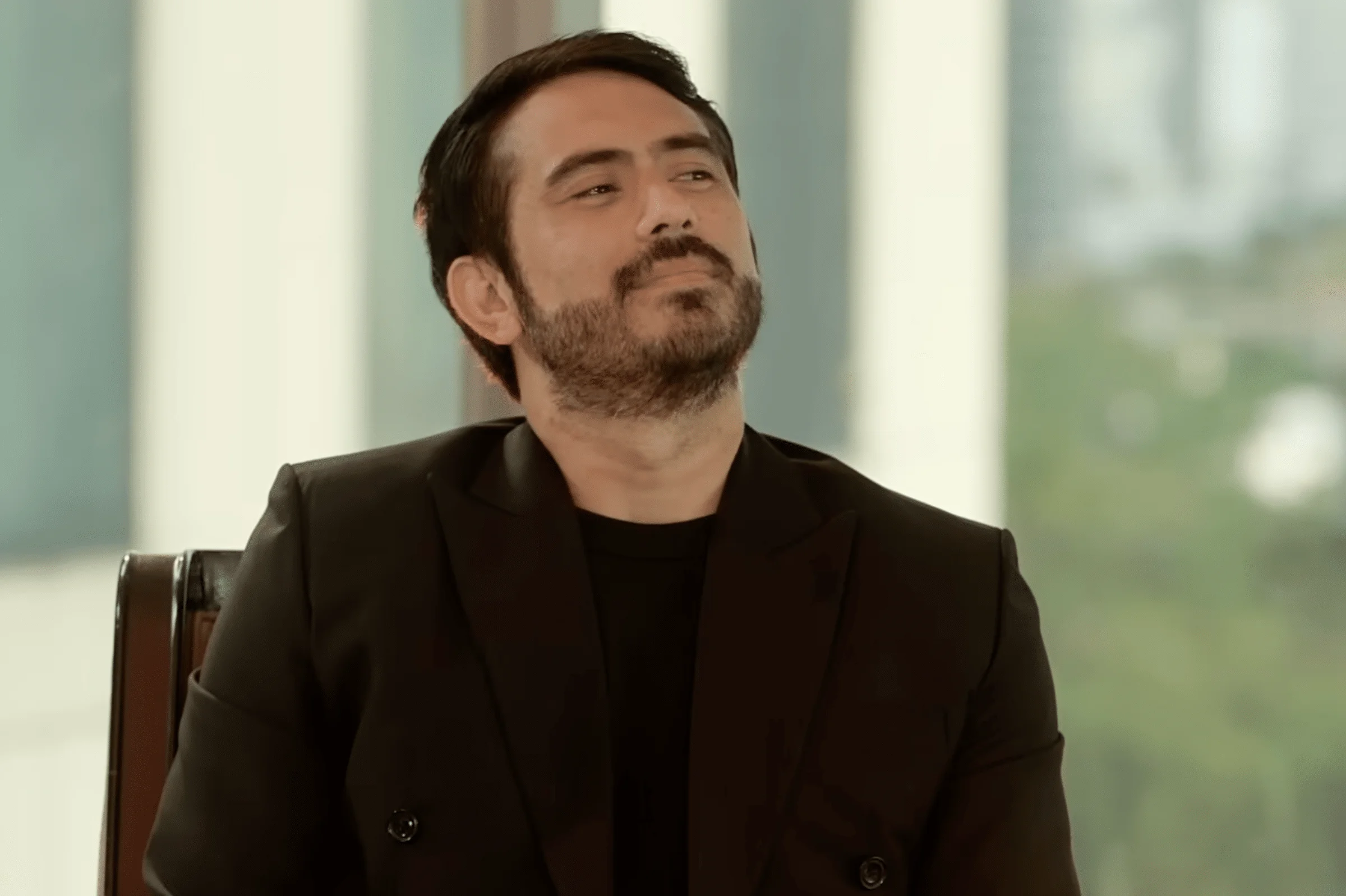 Gerald Anderson Ibinunyag Kung Bakit Siya Ay Nananatiling Walang Kapareha: Nais na Maging Mas Mabuting Kasosyo