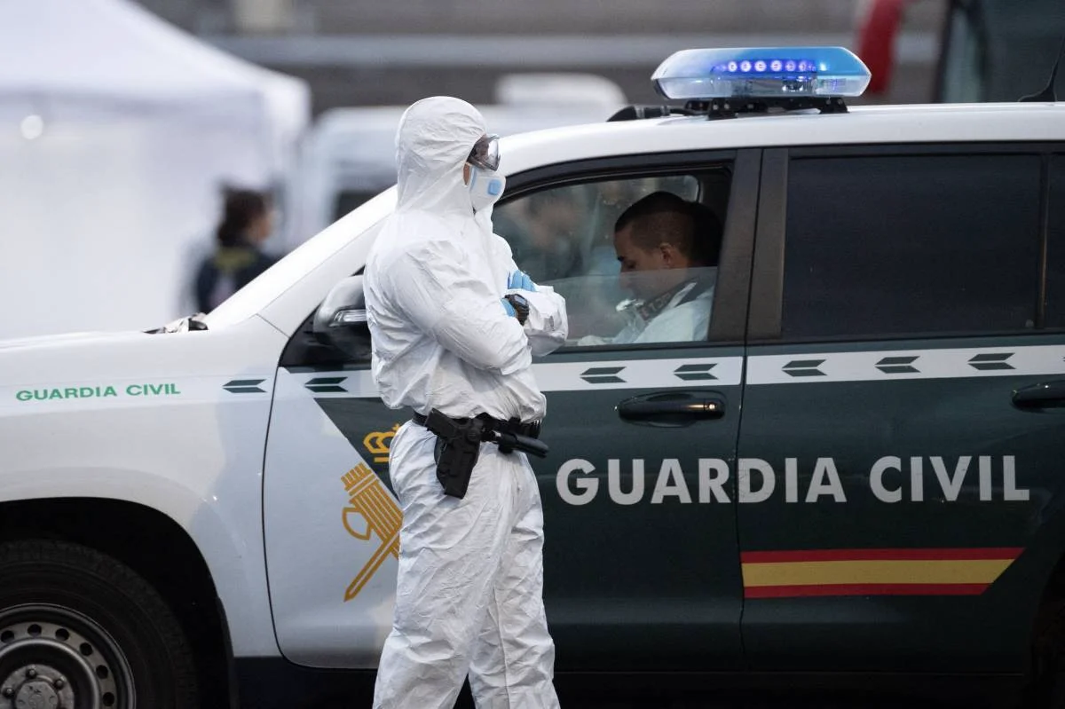 Bangkang Pandagat na Nahawaan ng Hantavirus, Nakarating sa Canary Islands ng Espanya sa Gitna ng Evakuasyon