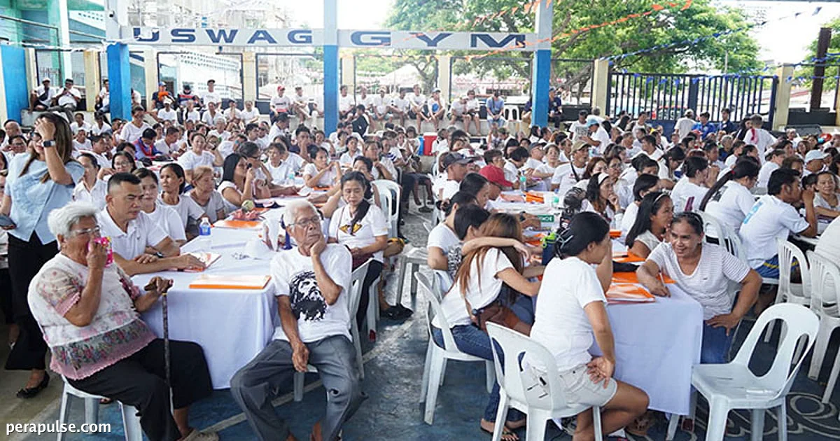 Iloilo City Grants Housing Residents P200/sqm Contracts for Molo Lots