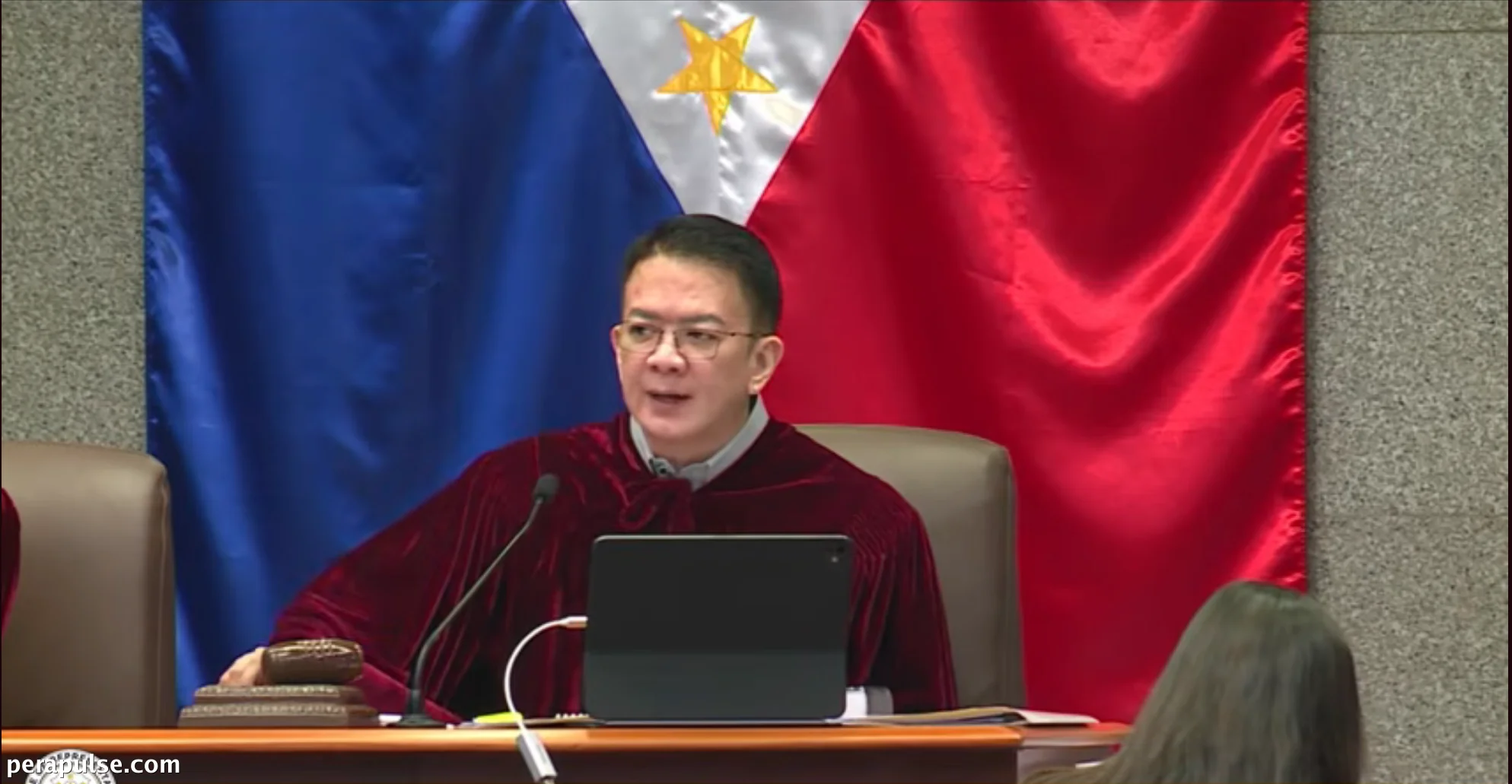 Hinaharap ng Impeachment Court ang Komento sa Social Media Tungkol sa Mga Proceedings ng Pagsubok