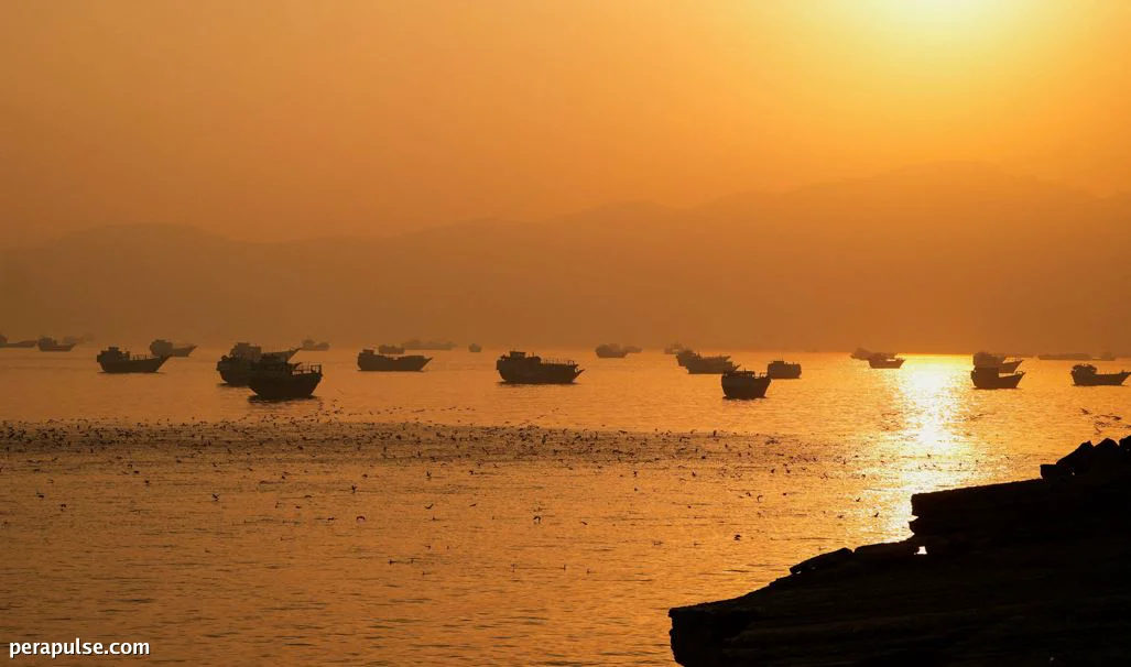 Iran at Oman Nagkasundo sa Kasunduan sa Ruta ng Pagpapadala sa pamamagitan ng Strait ng Hormuz