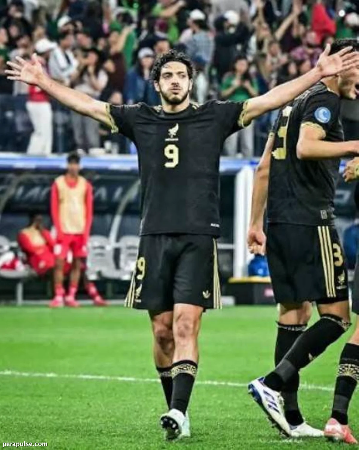 Jimenez Nagligtas sa Wolves sa Huling Penalty sa Pagbubukas ng Championship