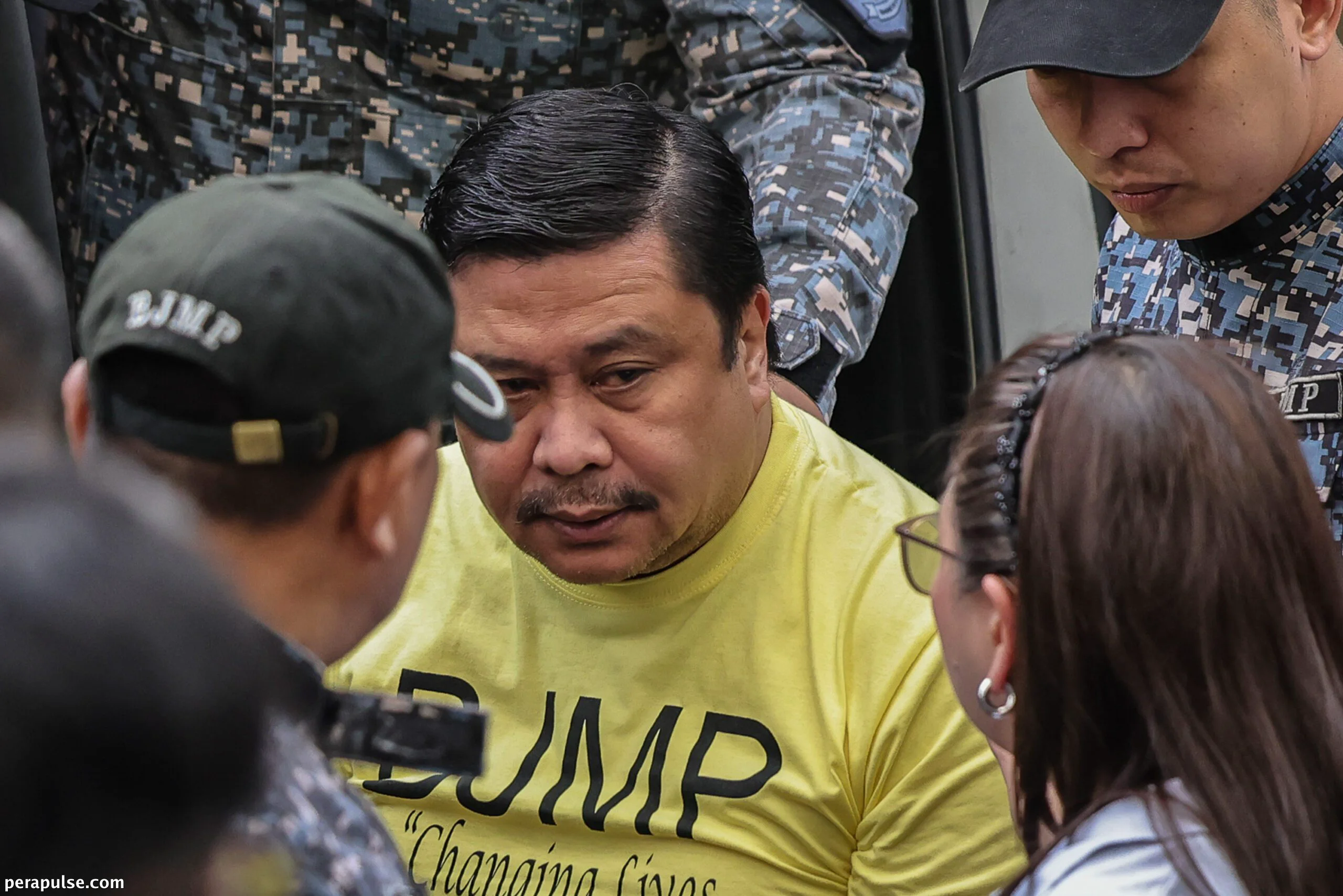 Nahaharap si Jinggoy Estrada sa mga Kasong Plunder sa Gitna ng mga Alalahanin sa Kalusugan