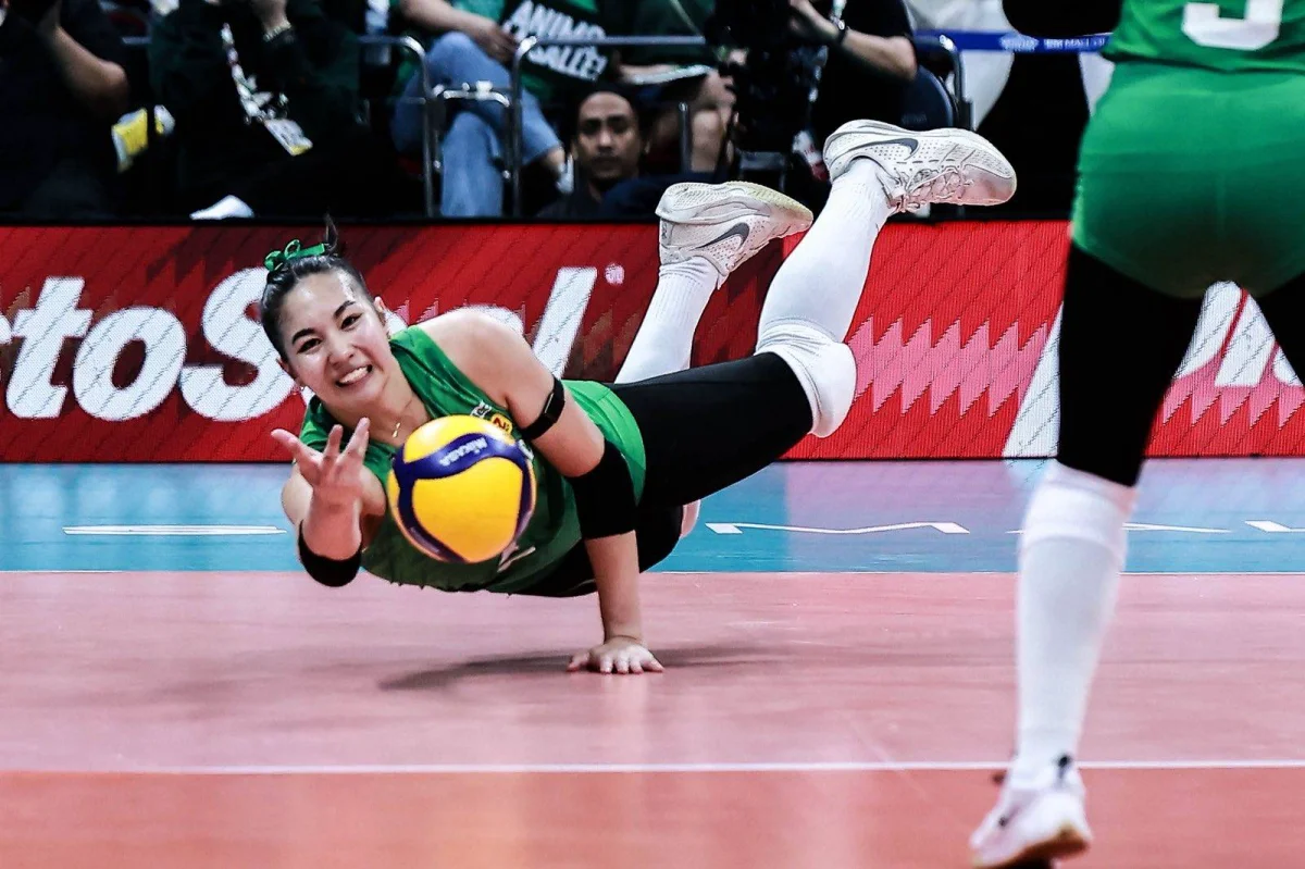 La Salle Claims UAAP Championship, Defeats NU in Straight Sets