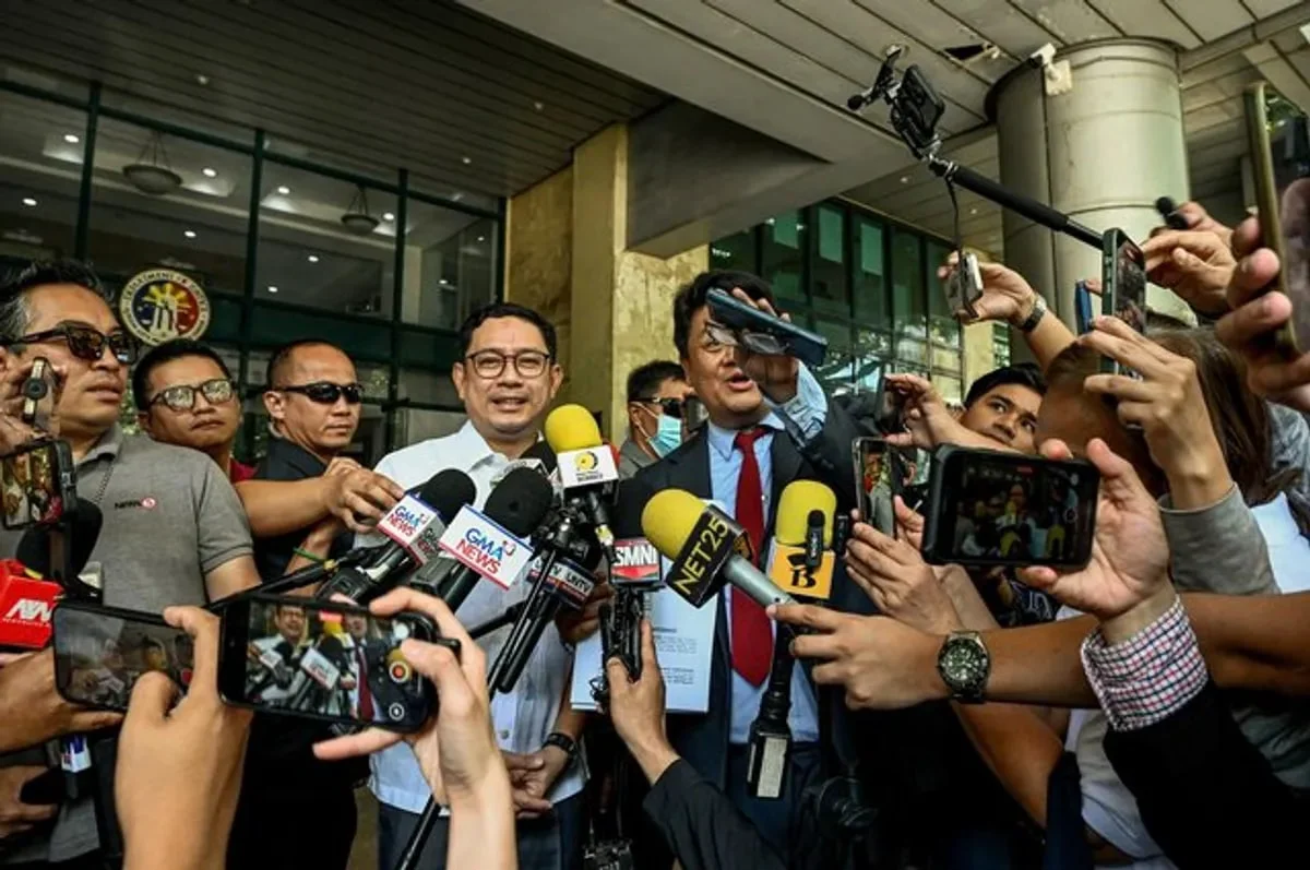 Mans Carpio Files Lawsuit Against Saballa, Madriaga for Defamation and Damages