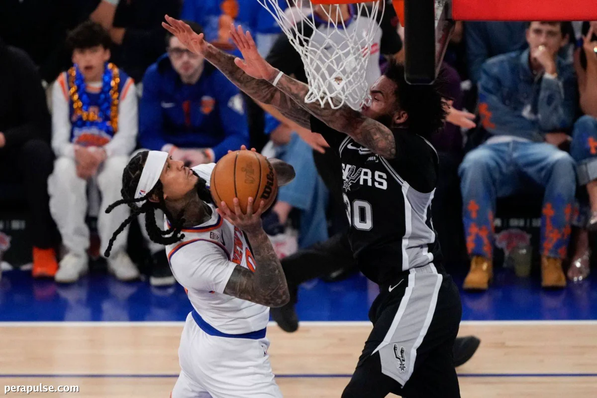 Sinusubukan ng NBA ang Mga Smart Basketball at Wearables sa Mga Preseason Game