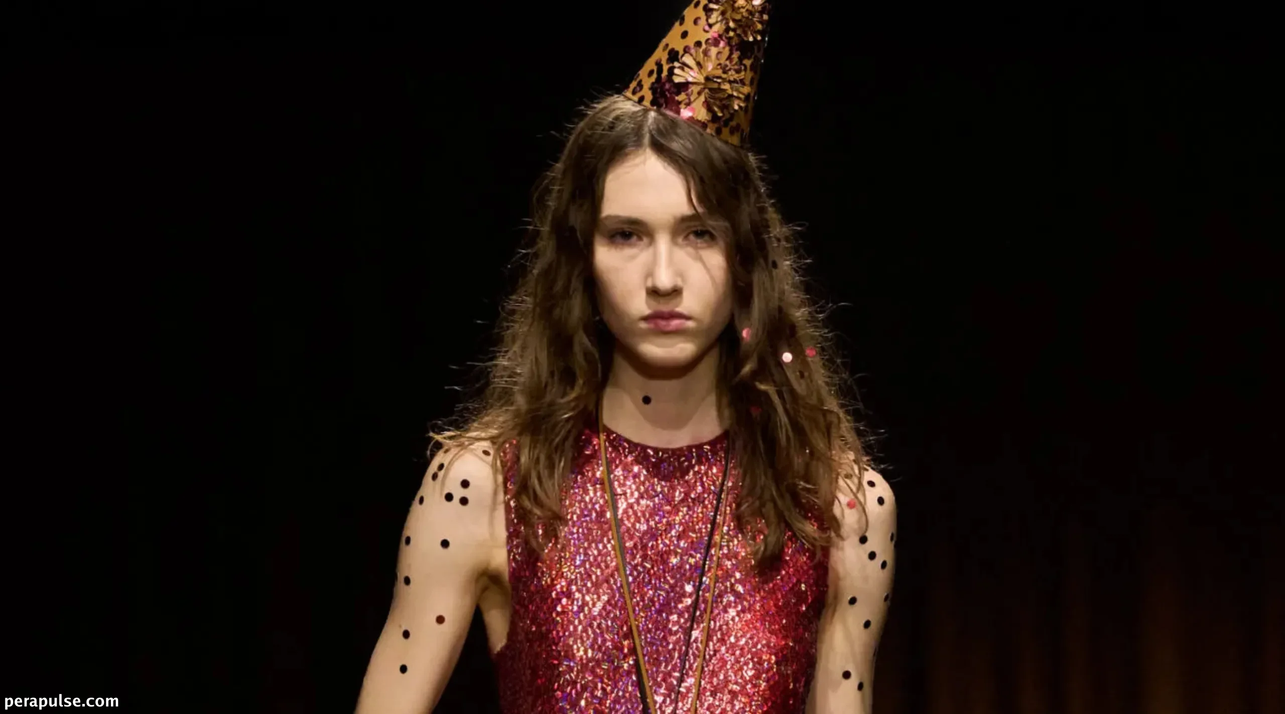 NYFW S/S27 Beauty Report: Crimped Hair and Glowing Skin Take Center Stage