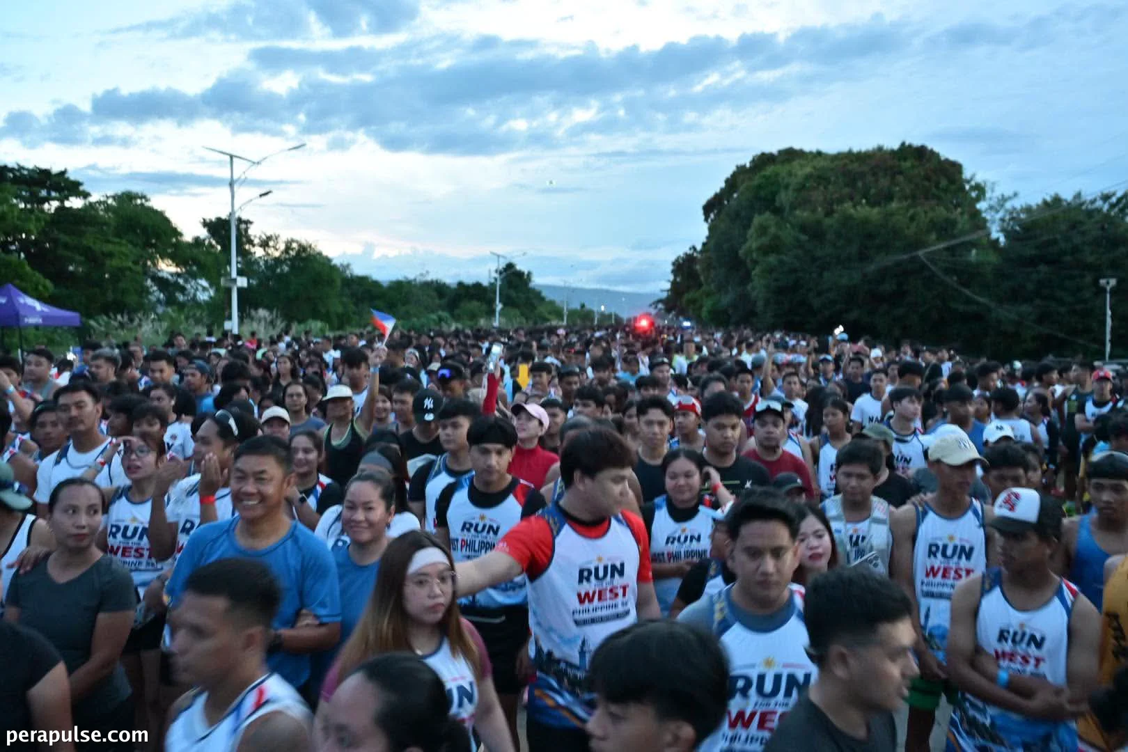 Mahigit 10,000 ang Nakilahok sa Zambales Run upang Suportahan ang Kanlurang Dagat ng Pilipinas