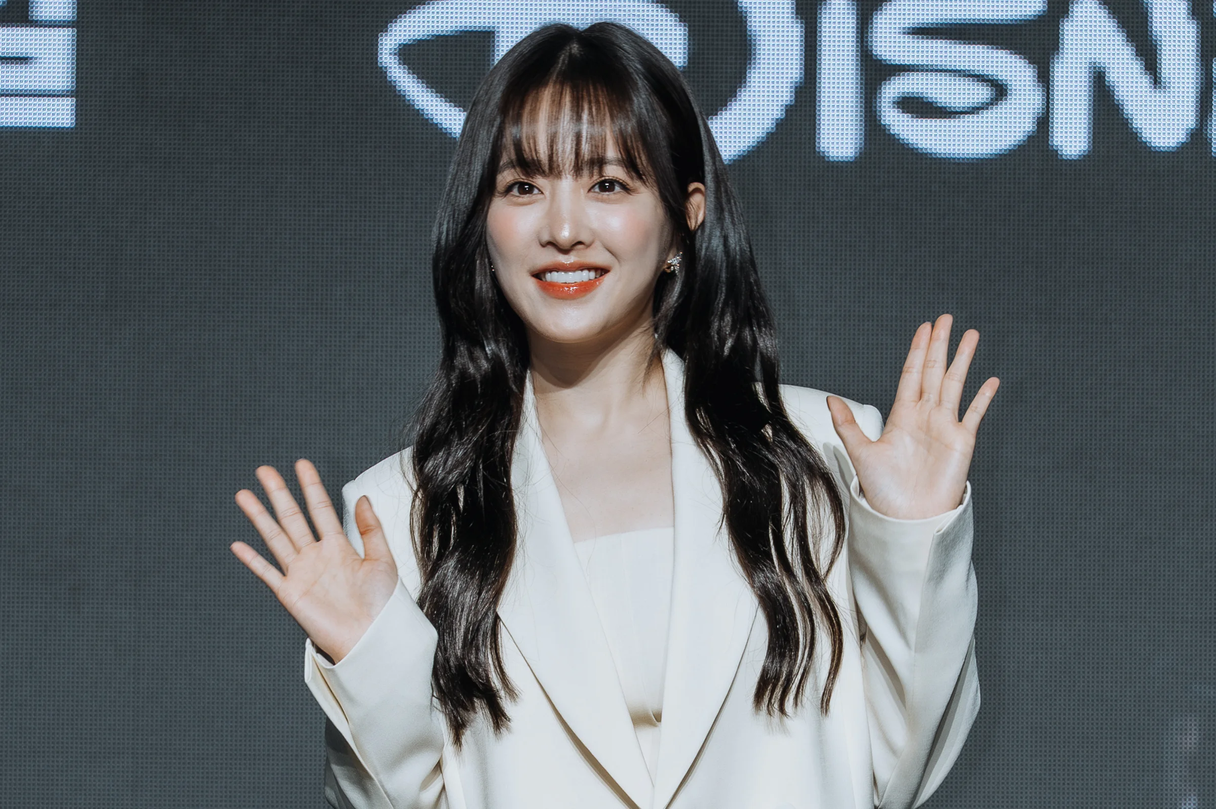 Park Bo-young Sumisid sa Krimen Drama sa 'Gold Land'