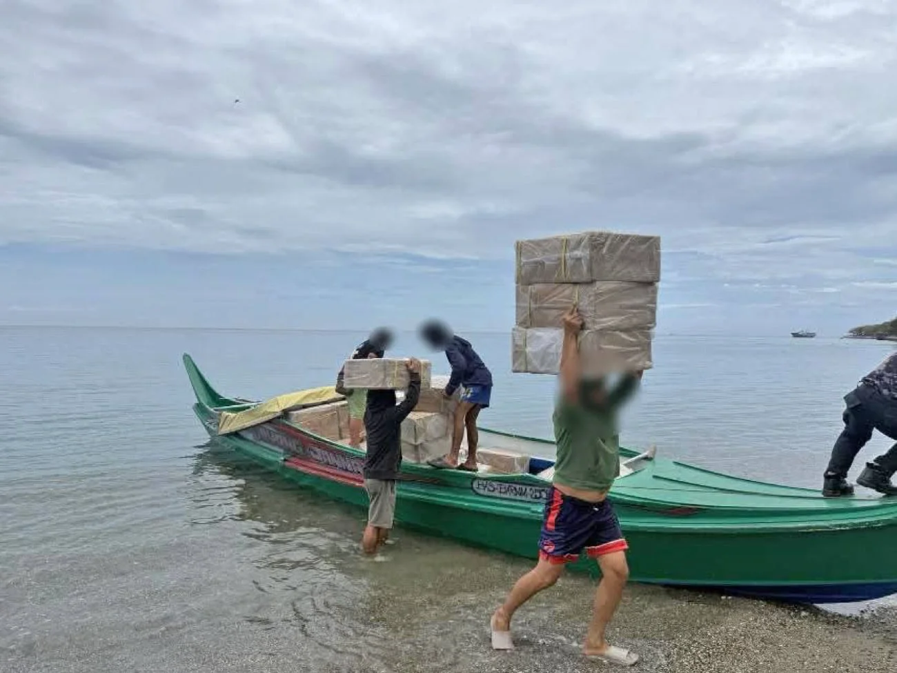 Nakuha ng Philippine Navy ang P18.8-M Tabako sa Dalawang Operasyon ng Smuggling sa Zamboanga