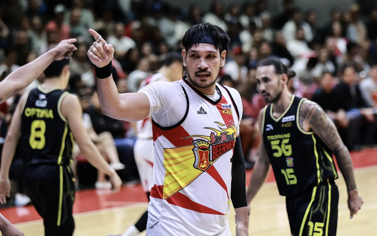 Phoenix at San Miguel Beer Nagtutok sa Mahahalagang Panalo sa PBA Playoff Race