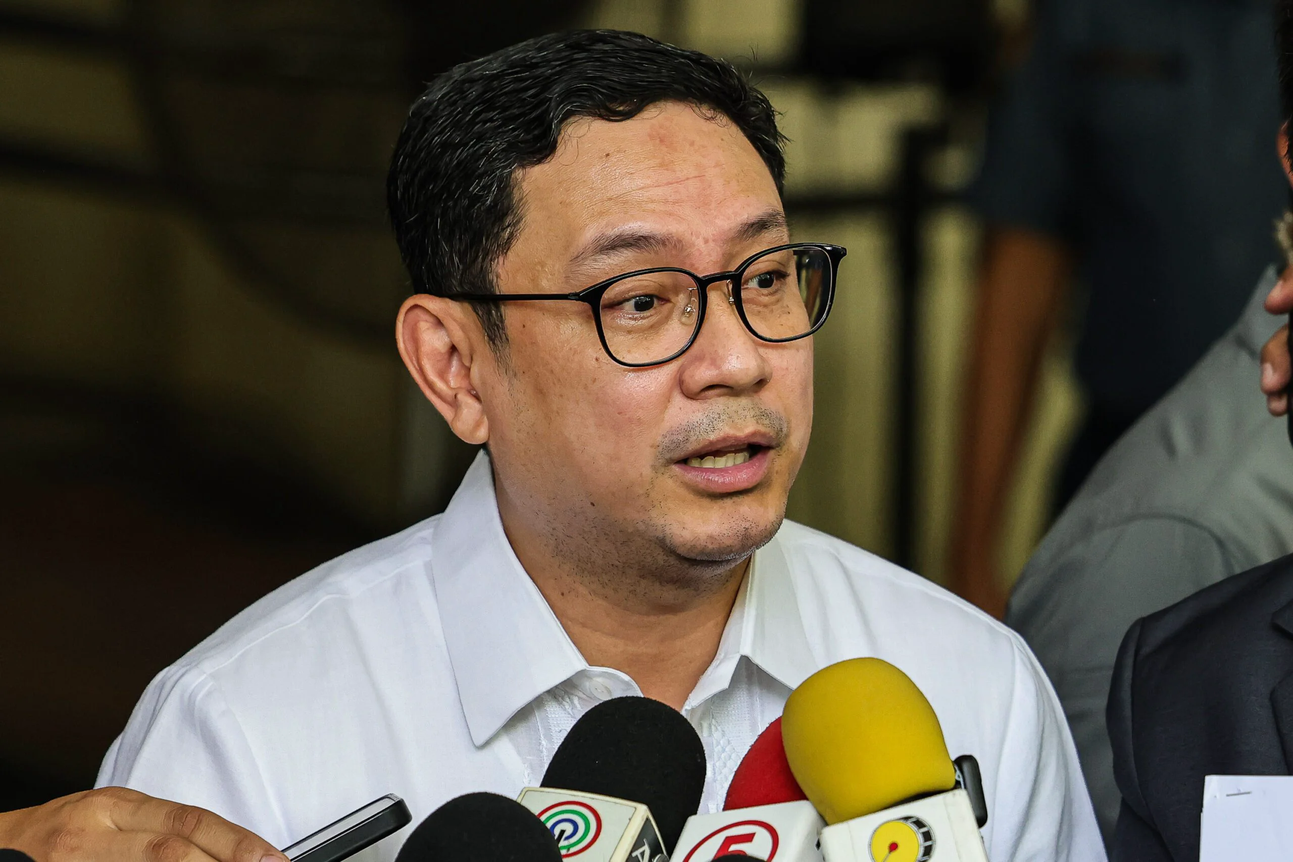 Tinanggihan ng QC Court ang Kahilingan ni Mans Carpio na Itigil ang Impeachment Laban kay Sara Duterte