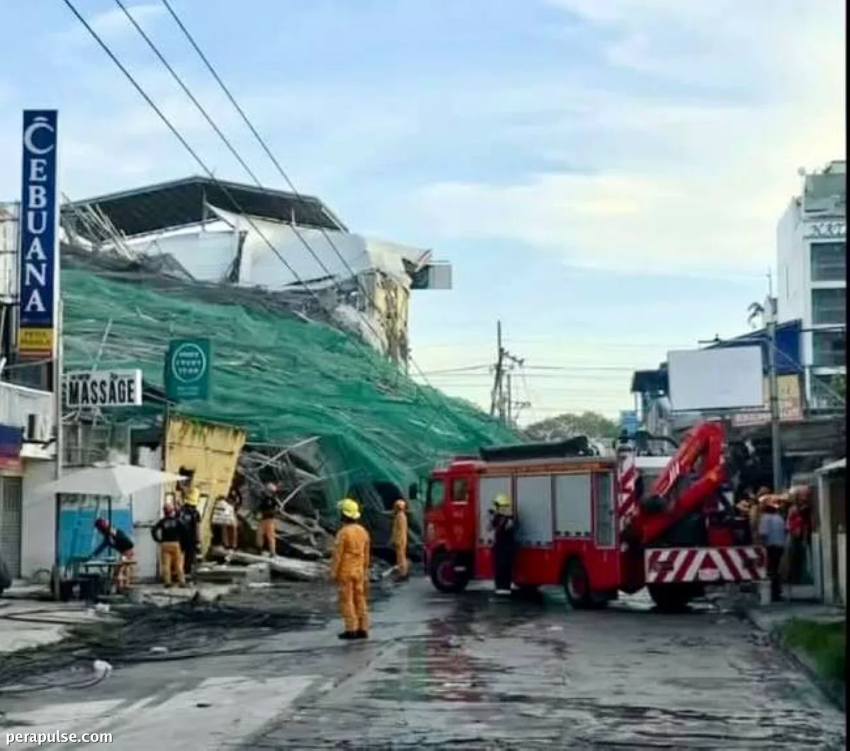 Nagsimula na ang mga Operasyon ng Pagsagip para sa mga Nakatrap na Manggagawa sa Konstruksyon sa Lungsod ng Angeles
