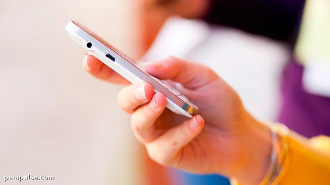 Pinanatili ng SC ang Desisyon Laban sa P17-B Telco SMS Refund Order