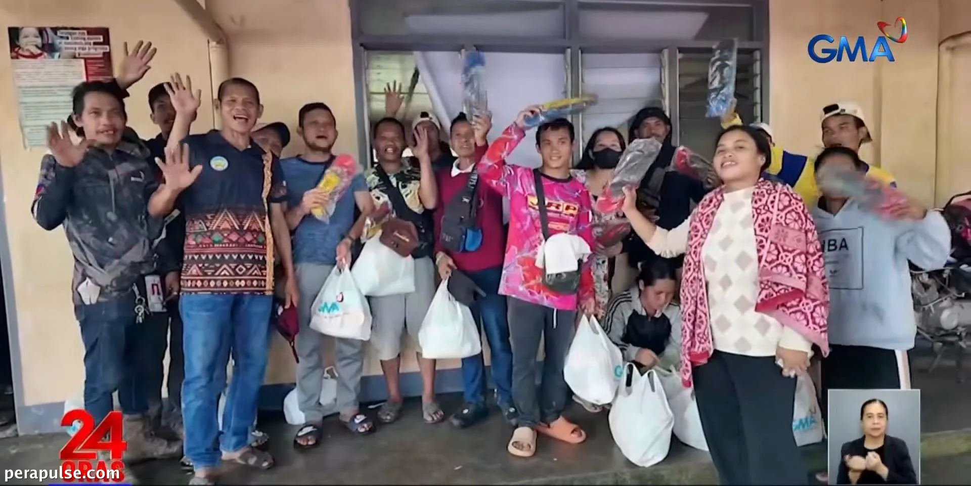 Mga Biktima ng Lindol sa South Cotabato Tumanggap ng Tulong mula sa GMA Kapuso Foundation