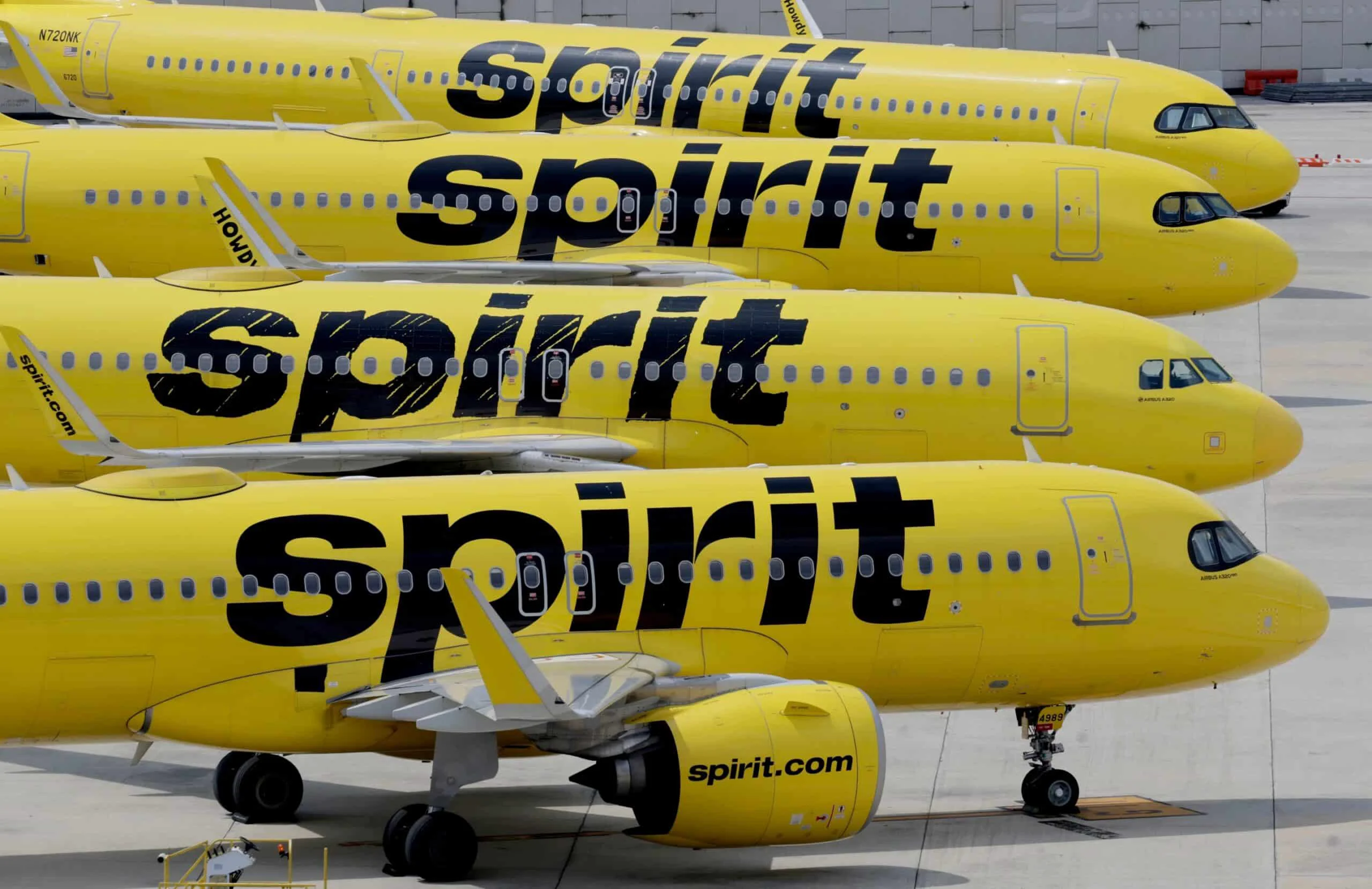Spirit Airlines Ceases Operations Amid Soaring Oil Prices