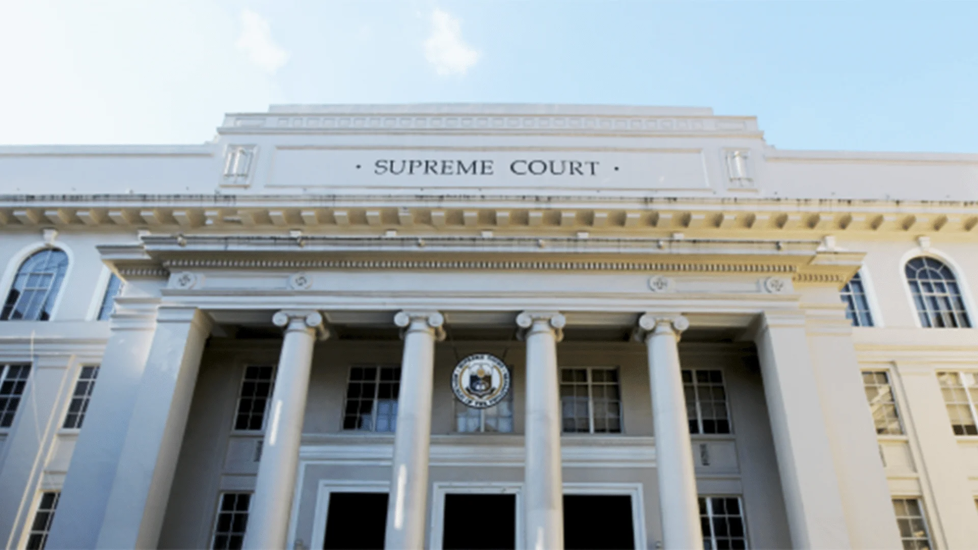 Inutusan ng Korte Suprema ang Comelec at DFA na Tumugon sa Petisyon sa Awtomatikong Pagbibilang ng Boto