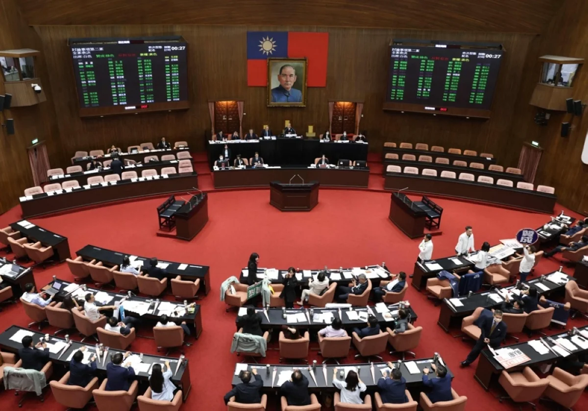 Inaprubahan ng Parlamento ng Taiwan ang $25 Bilyong Badyet sa Depensa sa Gitna ng Tension sa Tsina
