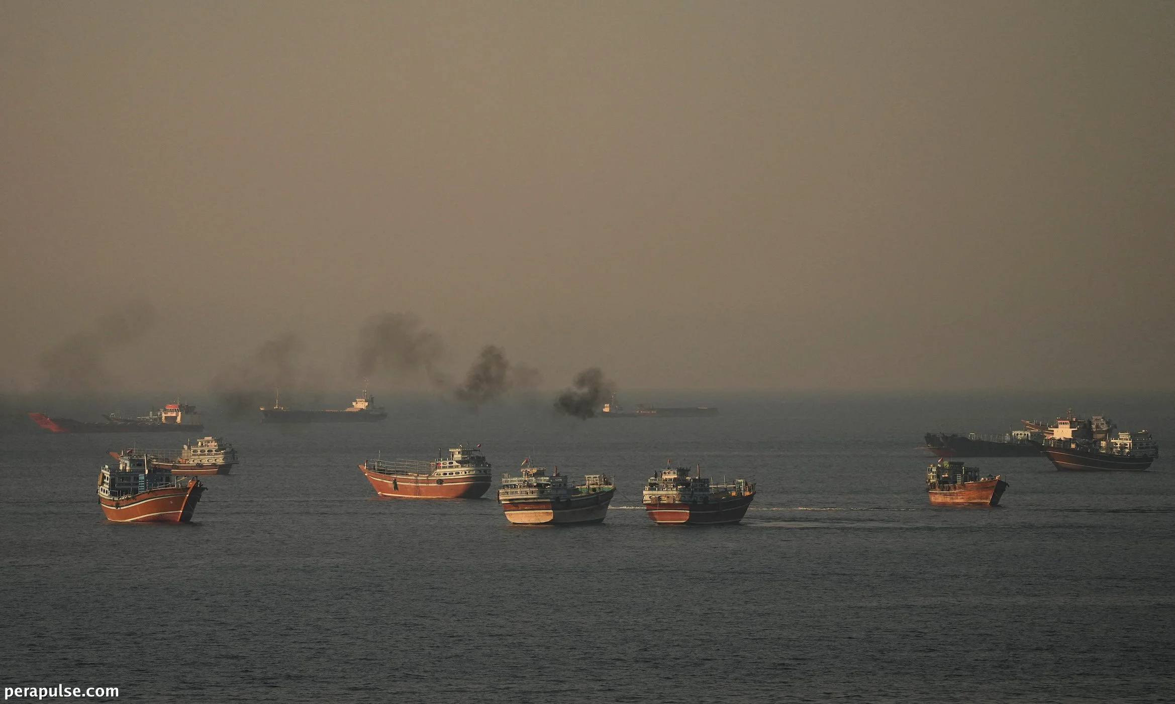 Traffic Resumes in Hormuz as US-Iran Agreement Takes Effect Amid Ongoing Tensions