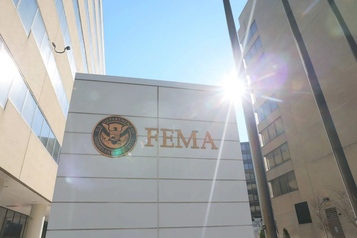 Ipinangalan ni Trump si Cameron Hamilton, na naalis dahil sa pagtatanggol sa FEMA, bilang bagong pinuno ng ahensya