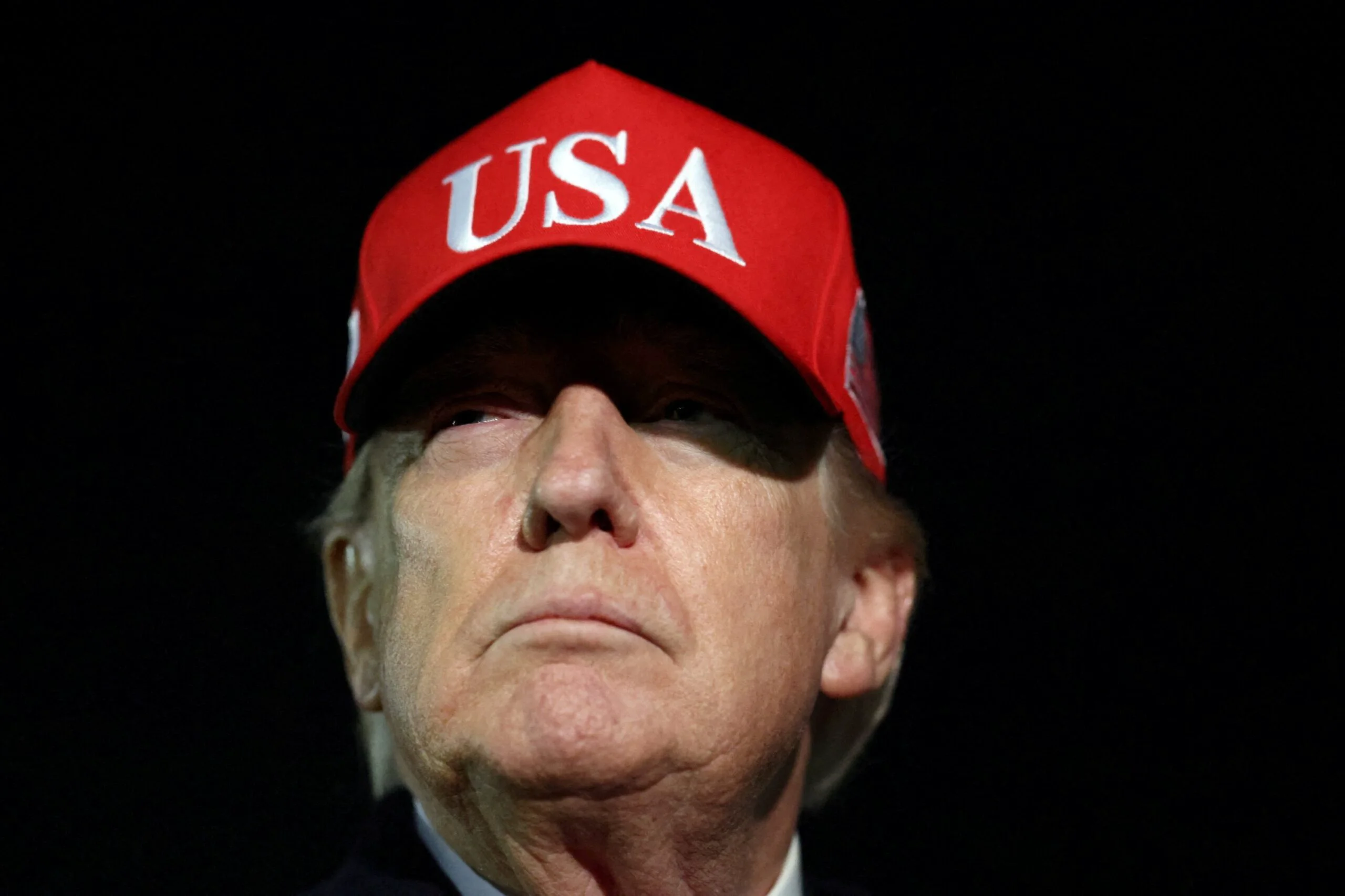 Inilabas ni Trump ang Na-declassify na UFO Files, Inaasahan ang Karagdagang Paglabas