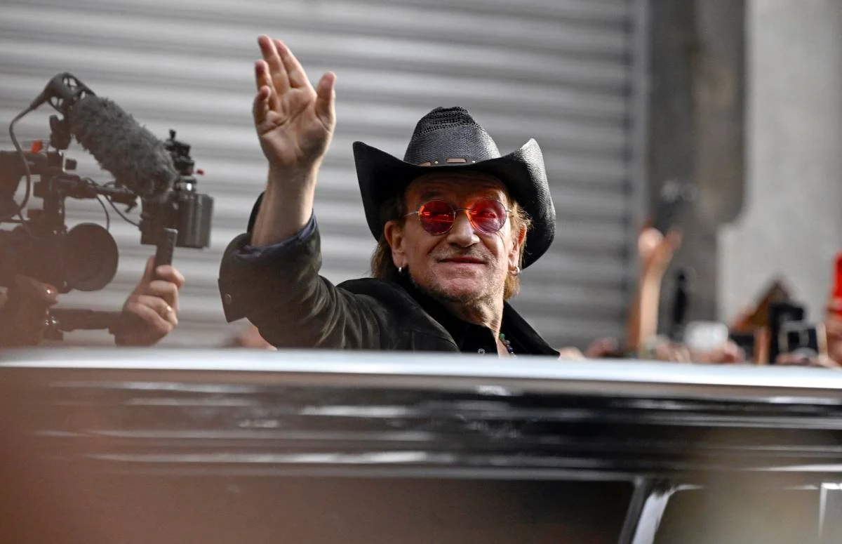 U2 Nagbigay ng Surpresa sa mga Tagahanga sa Lungsod ng Mexico Habang Nagsushooting ng Bagong Music Video