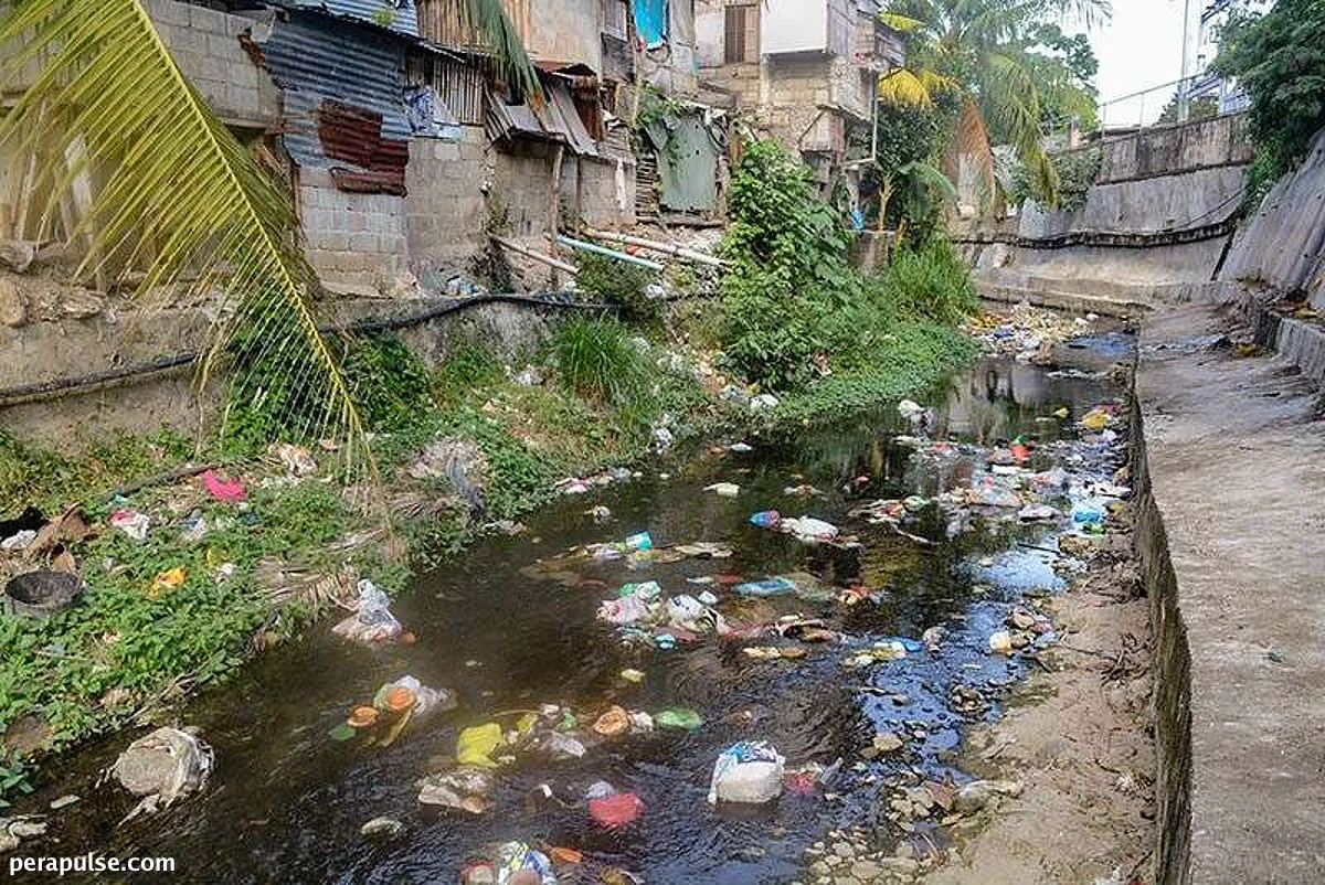 Understanding 'Damgo ug Hubad': Dreams of Human Filth and Their Meanings