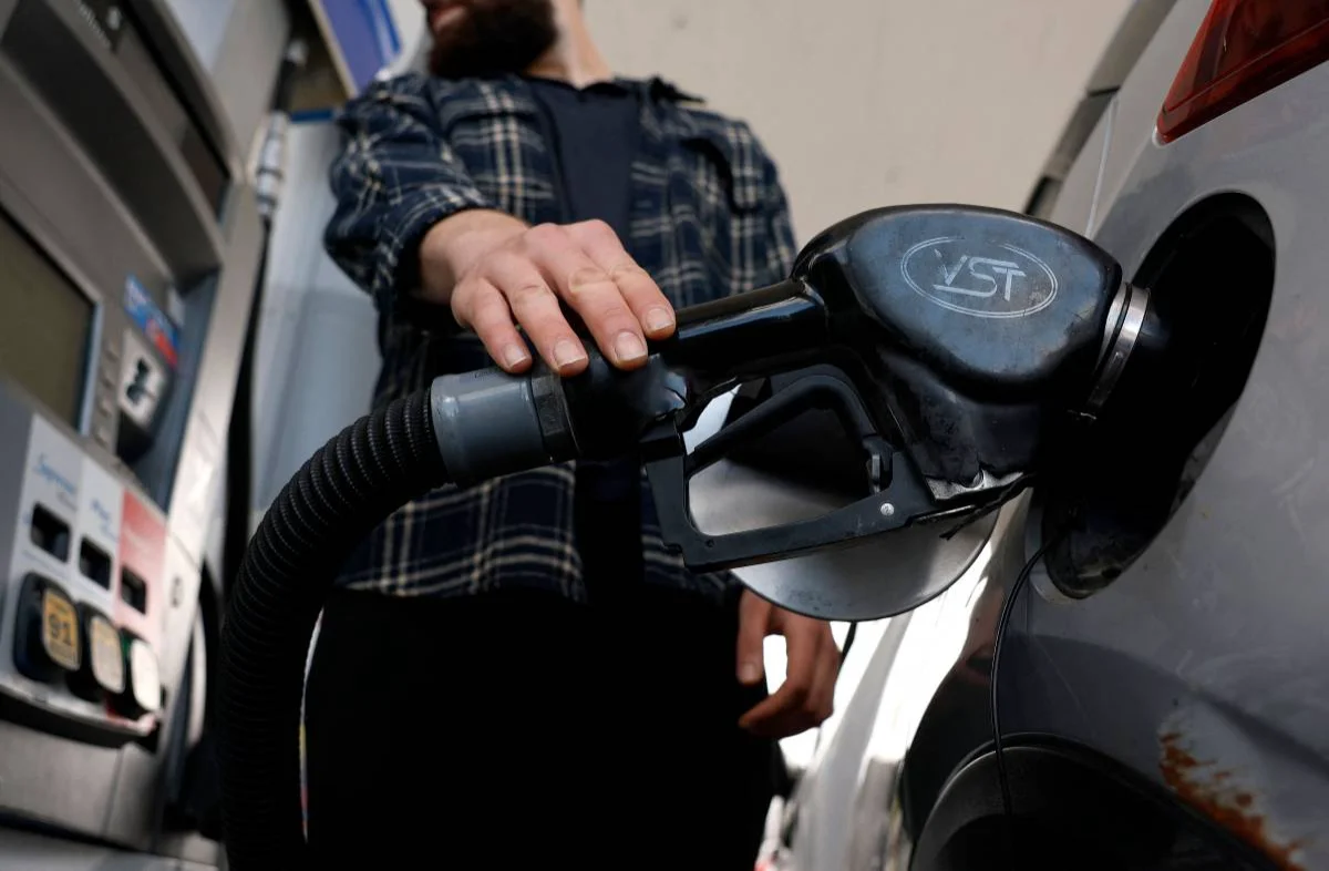 Tumaas ng 50% ang Presyo ng Gasolina sa US sa Gitna ng Patuloy na Krisis ng Digmaan sa Iran