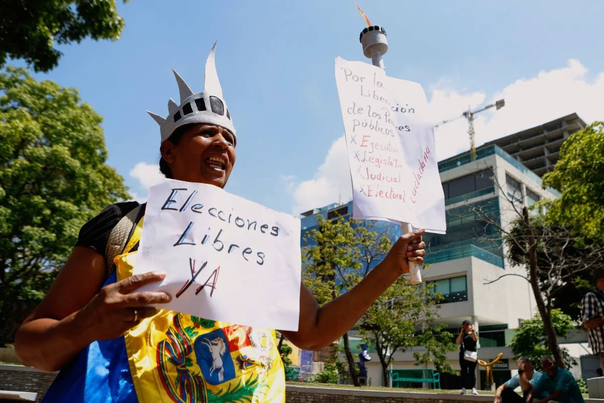Venezuela Confirms Death of Political Prisoner Nearly a Year After His Passing